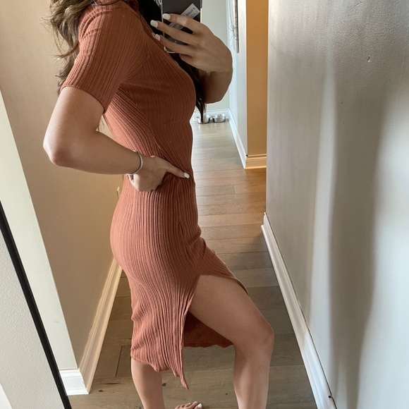 HOUSE OF HARLOW 1960 X SOFIE RICHIE INAYA DRESS IN TERRACOTTA, SIZE SMALL - Picture 5 of 7